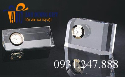 Chặn giấy để bàn pha lê C010